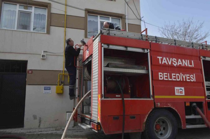 Tavşanlı’daki Yangın Korkuttu