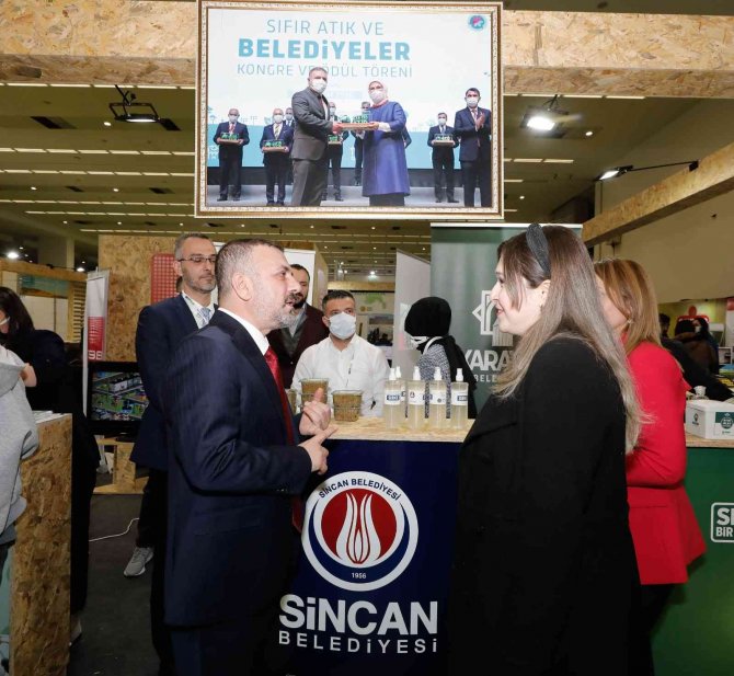 Sincan Belediyesi “Ekonomi Ve İ̇klim Değişikliği Zirvesi”nde