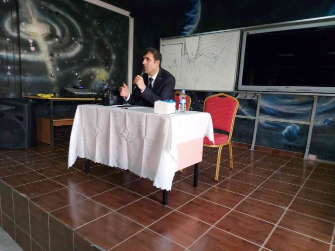 Bingöl Devlet Hastanesi Başhekimi Gengörü Öğrencilerle Buluştu