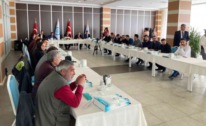 Rektör Elmastaş: "Bitlis Eren Üniversitesi 10 Bini Aşan Öğrencisiyle Türkiye’nin Önemli Eğitim Kurumları Arasındaki Yerini Almıştır”