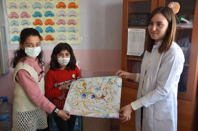 Adilcevaz Kaymakamlığından ‘Ebru Sanatı’ Projesi