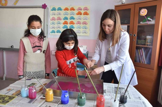 Adilcevaz Kaymakamlığından ‘Ebru Sanatı’ Projesi