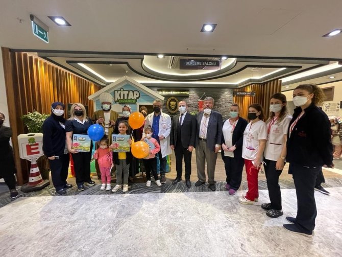 Çocukların Reçetesine Kitap Yazıldı