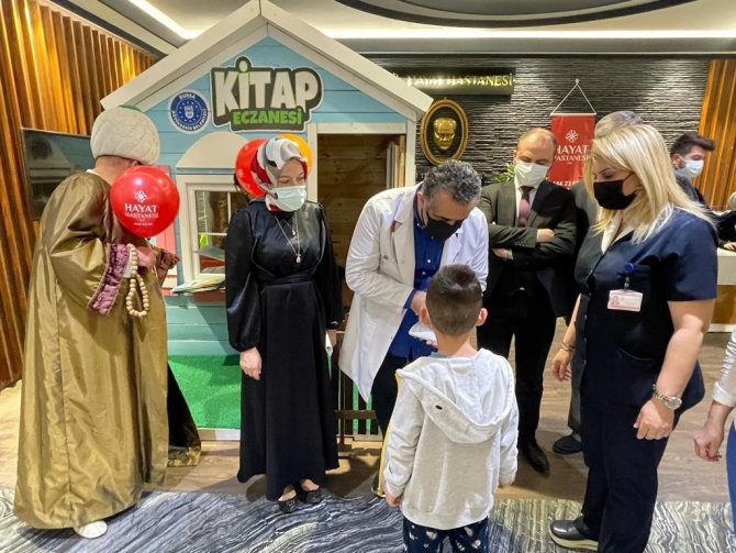 Çocukların Reçetesine Kitap Yazıldı