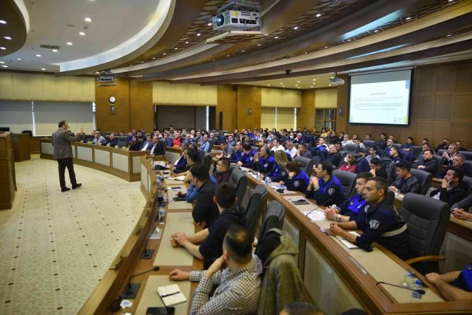 Bursa’da Zabıtaya Gelişim Eğitimi