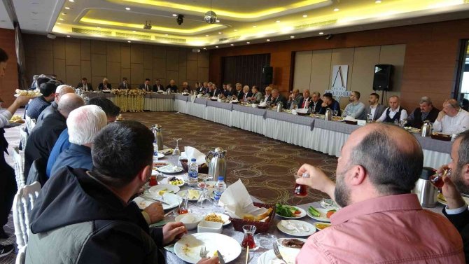 Bursa Esnaf Odası Başkanı Ali Özkan İ̇lhan, Besob’a Başkan Adaylığı Açıkladı