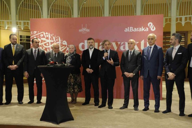 ‘Dua’ Temalı Hat Sergisi Taksim Camii Sergi Salonu’nda Sanatseverlerle Buluştu