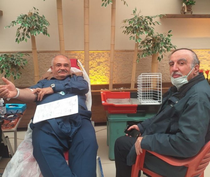 Elazığ Belediyesi Personelinden Kan Bağışına Destek