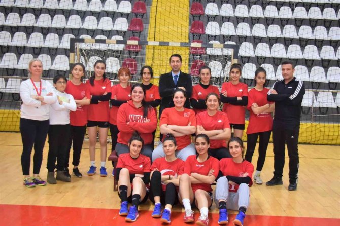 Elazığ Gençlikspor Hem Kadınlarda Hem Erkeklerde Play-off Yolcusu