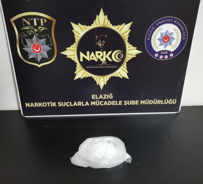 Elazığ’da Uyuşturucu Madde Operasyonu: 2 Tutuklama