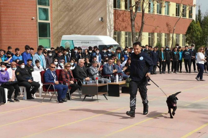 Manisa Büyükşehir Belediyesinden ’Can Dostum’ Projesi