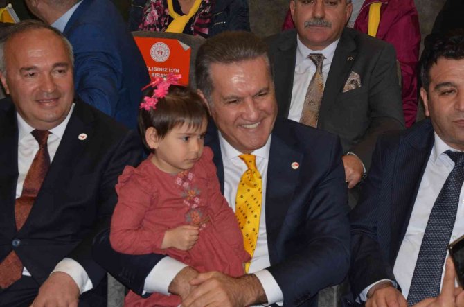 Sarıgül: “Fındığı Siyaset Malzemesi Yapmayacağız, Fiyatı 4 Dolar