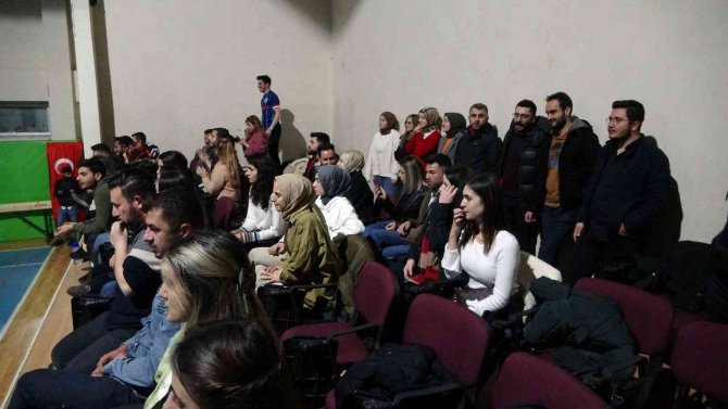 Yüksekova’da Voleybol Turnuvası