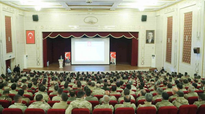 Mardin’de Güvenlik Korucularına ‘Hizmet İçi Eğitim’ Semineri Verildi