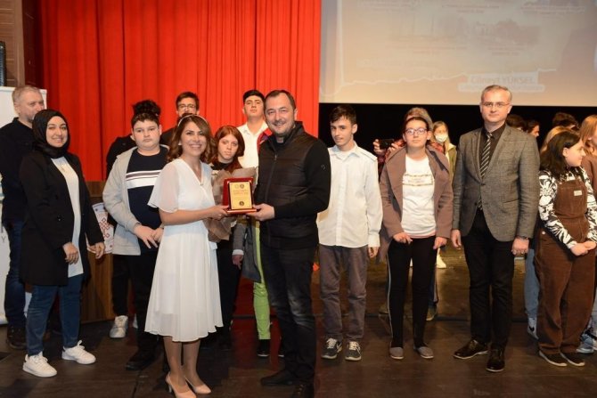 Rumeli Göçlerinin Hikayesi Başkanı Ağlattı