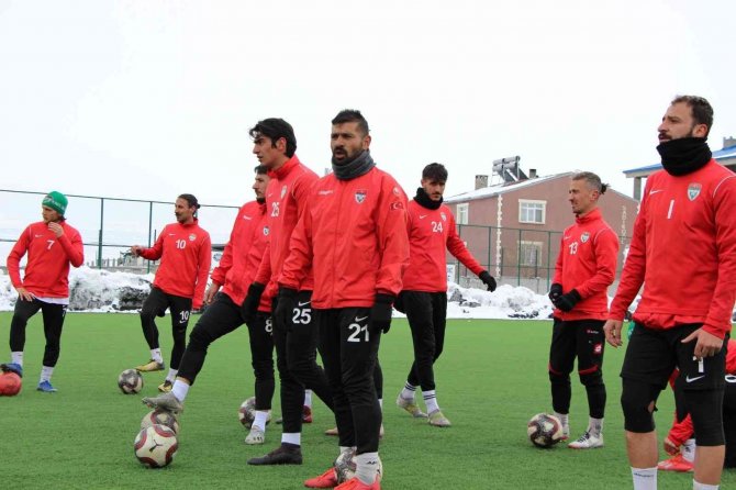Kars 36 Spor Yakutiye Maçı Hazırlıklarını Tamamladı