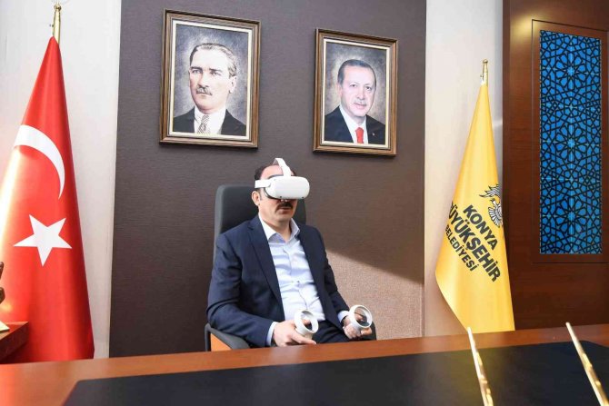 Konya Büyükşehir İlk Metaverse Toplantısını Yaptı