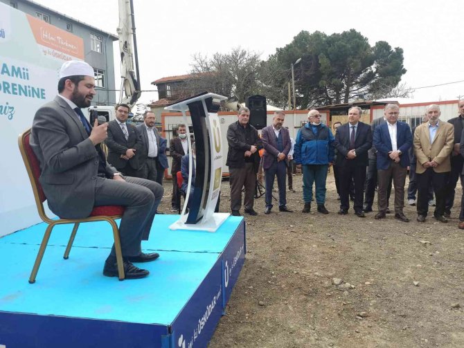 Üsküdar’da 750 Kişilik Talimhane Camii’nin Temeli Atıldı