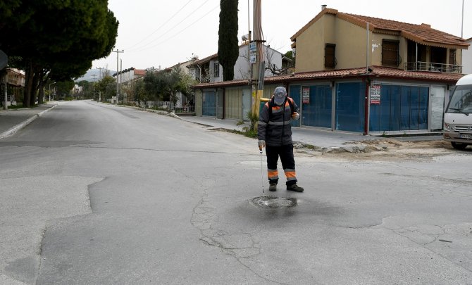 Kuşadası’nda Vektörle Mücadele Devam Ediyor