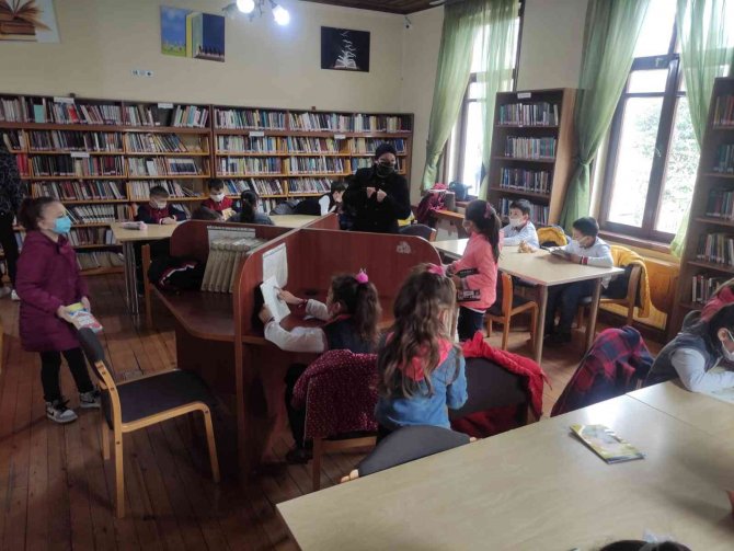 Kütüphane Haftası’nda Öğrenciler Kitapla Buluştu