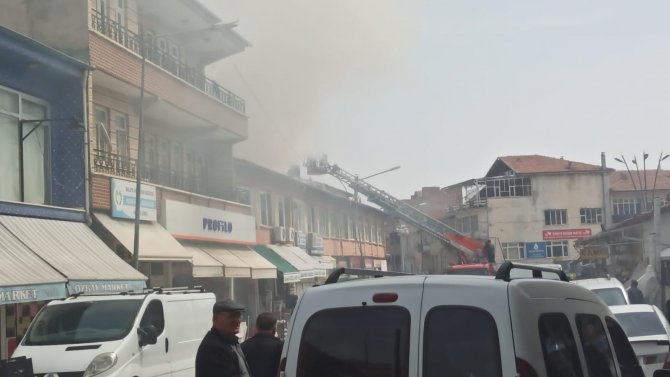 Akçadağ’da Korkutan Yangın