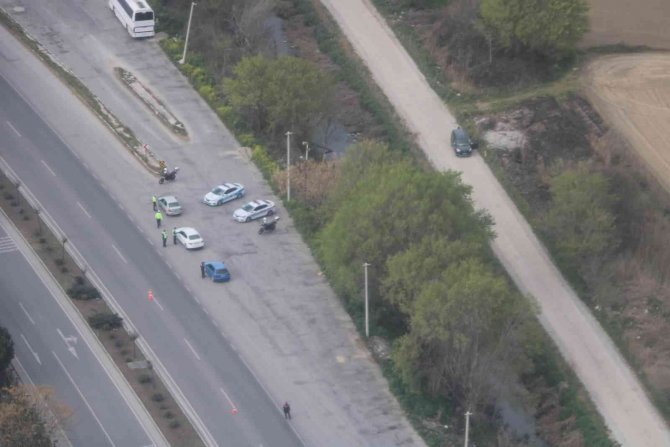 Helikopterle Trafik Denetiminde 10 Araç Trafikten Men Edildi