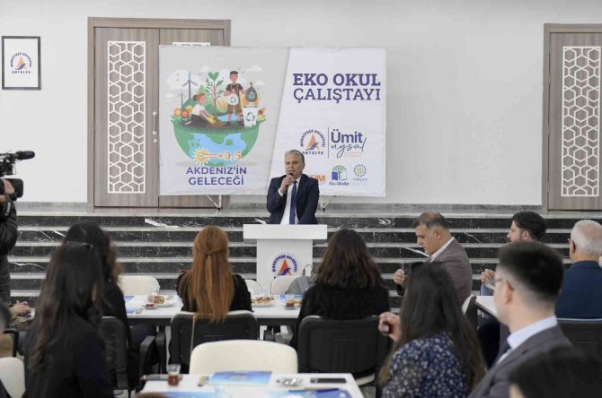 Muratpaşa’da Eko Okullar Çalıştayı Toplandı