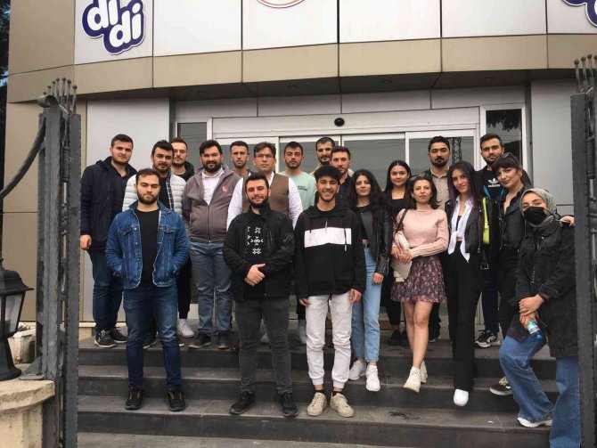 Nevü’lü Öğrencileri Nevpa Gıda Ve Oms Makina’ya Teknik Gezi Düzenledi