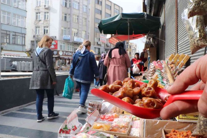 Çarşı Pazarda Ramazan Alışverişi Telaşı