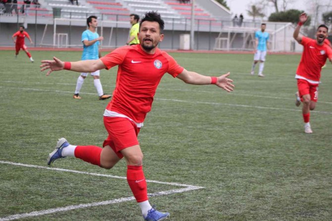 Namağlup Şampiyon Çeşme Belediyespor Bal’da