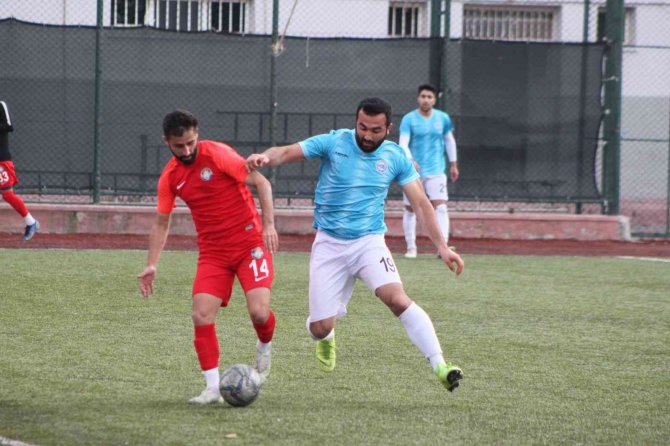 Namağlup Şampiyon Çeşme Belediyespor Bal’da