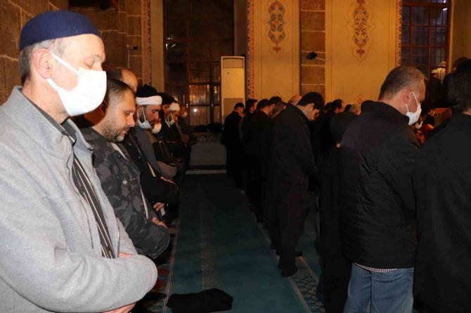 Samsun’da 2 Yılın Ardından İlk Teravih