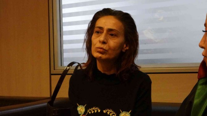 Yıldız Tilbe’den Kendisini Hakaret Ve Tehdit Eden Kişilere Suç Duyurusu