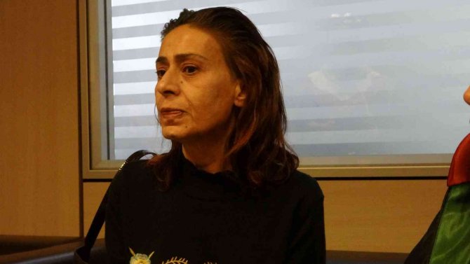 Yıldız Tilbe’den Kendisini Hakaret Ve Tehdit Eden Kişilere Suç Duyurusu
