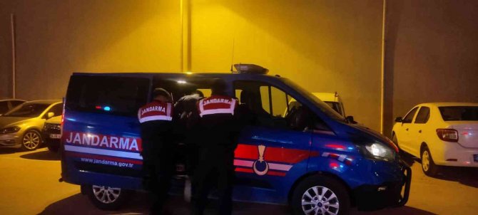 Sinop’ta Aranan 2 Şüpheli, Jandarma Tarafından Yakalandı