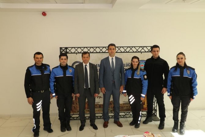 Cizre Emniyetinin Hayata Geçirdi ’Umuda Açan Nergis Çiçekleri’ Ve Çogep Projesi Sona Erdi