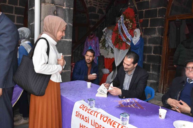 Siverekli Yazarlar İmza Gününde Buluştu