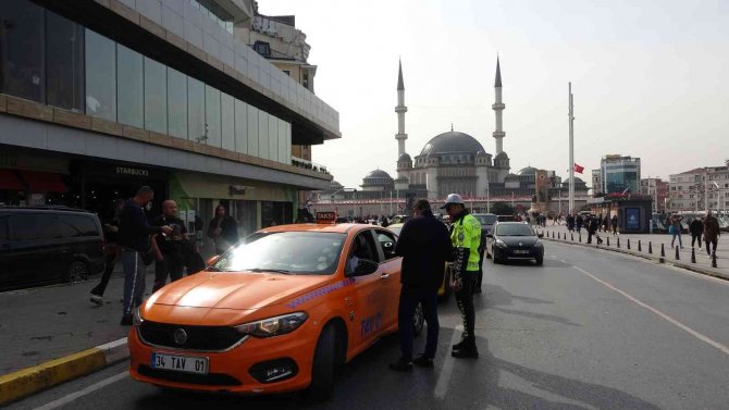 Taksim’de Ticari Taksi Denetiminde Ceza Yağdı