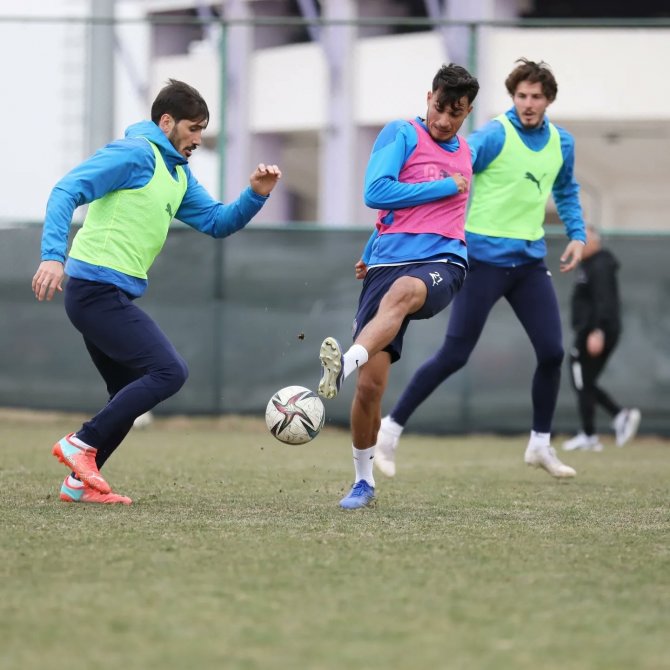 Afyonspor, Serik Belediyespor Maçı Hazırlıklarını Sürdürüyor