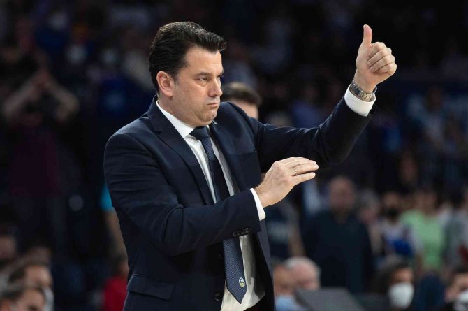 Thy Euroleague: Anadolu Efes: 87 - Alba Berlin: 77