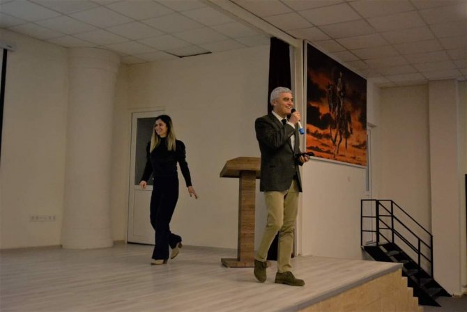 İ̇psala’da ’Başarı Tesadüf Değildir’ Semineri