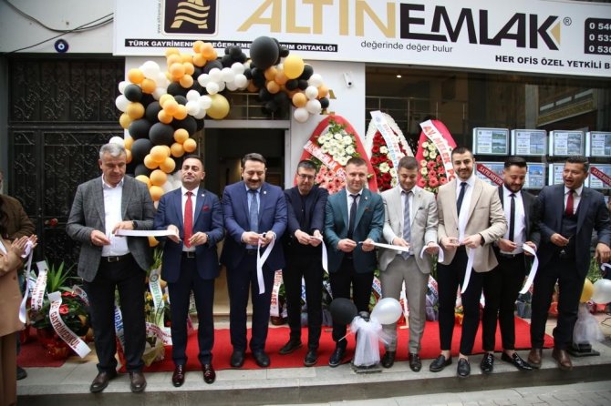 Altın Emlak Biga Çarşı Temsilciliği Açıldı
