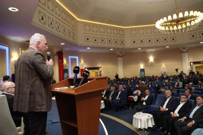 Ak Parti İ̇stanbul İ̇l Başkanı Kabaktepe: "Ak Parti Politikası Cumhurbaşkanımızın Önderliğinde Bize Şunu Öğretti, ’Başka Bir Dünya Mümkün’"