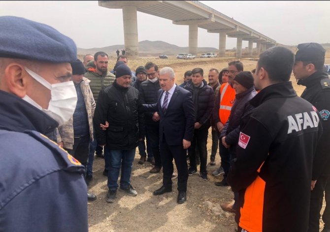 Vali Akın, Kayıp Arama Çalışmalarını Yerinde İnceledi