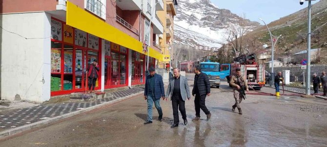 Bahçesaray Belediyesinden Bahar Temizliği