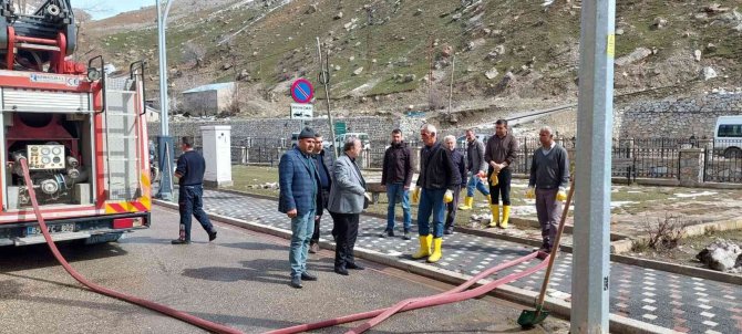 Bahçesaray Belediyesinden Bahar Temizliği
