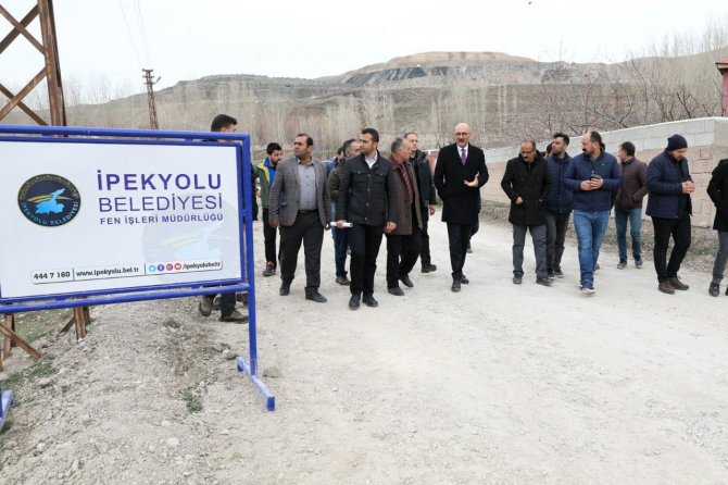 Bostaniçi’nde İmarlı Yollar Ulaşıma Açılıyor