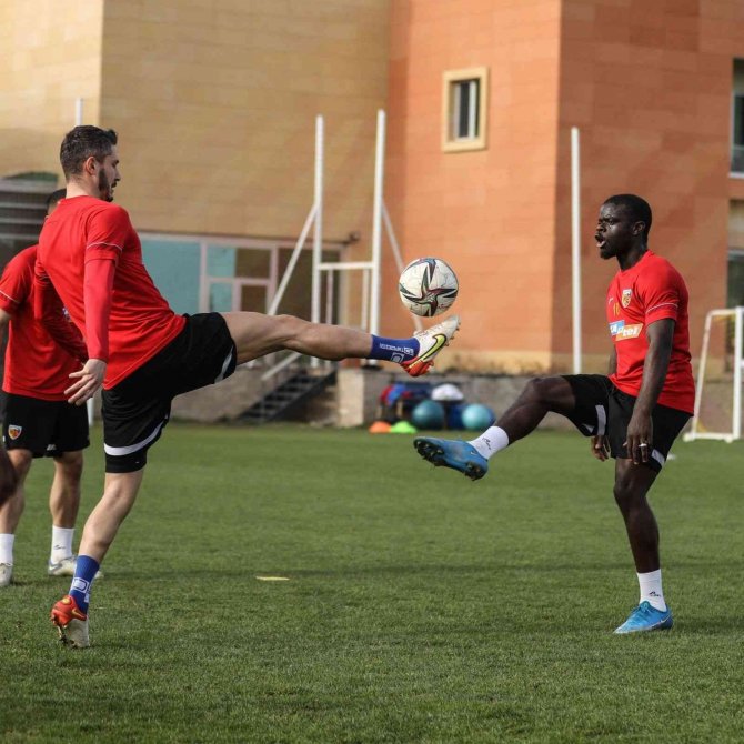 Kayserispor, Fenerbahçe Maçına Hazır