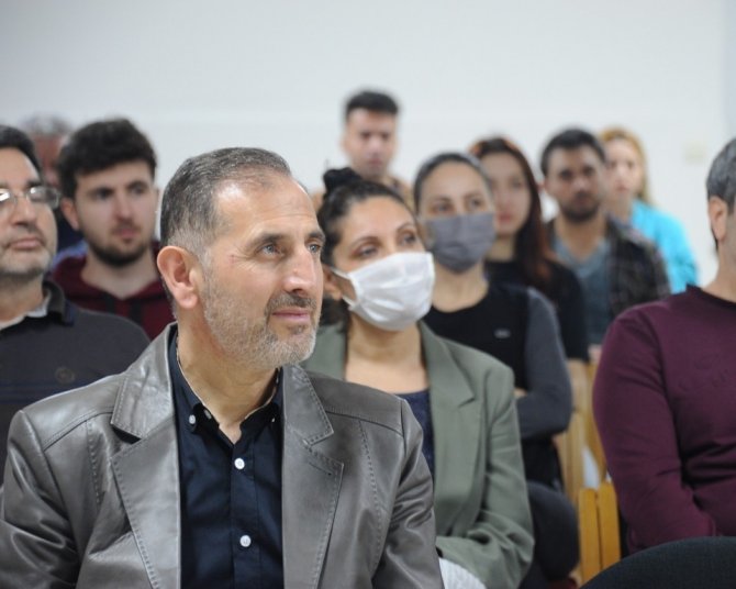 Zbeü’de “Kütüphane Ve Okuma Kültürümüz” Konulu Konferans