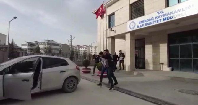Ormanda Kasıtlı Yangın Çıkaran 5 Kişi Tutuklandı